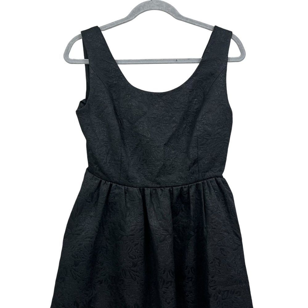 Princess Vera Wang Women Dress Floral Scoop Neck Sleeveless Metallic Black Sz 9*